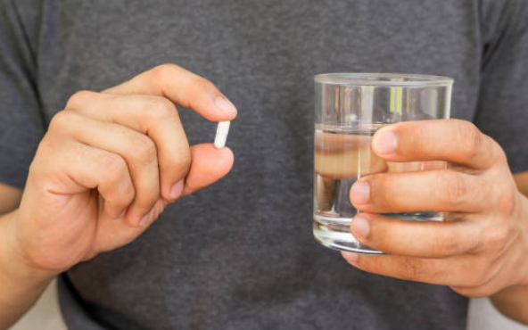 Suy giảm ham muốn có thể do tác dụng phụ của thuốc