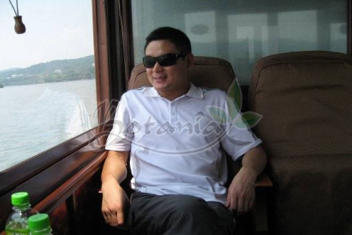 Anh Lương Quang Vũ 44 tuổi