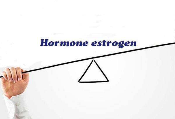 Mất cân bằng hormone estrogen gây rụng tóc từng mảng ở nữ giới