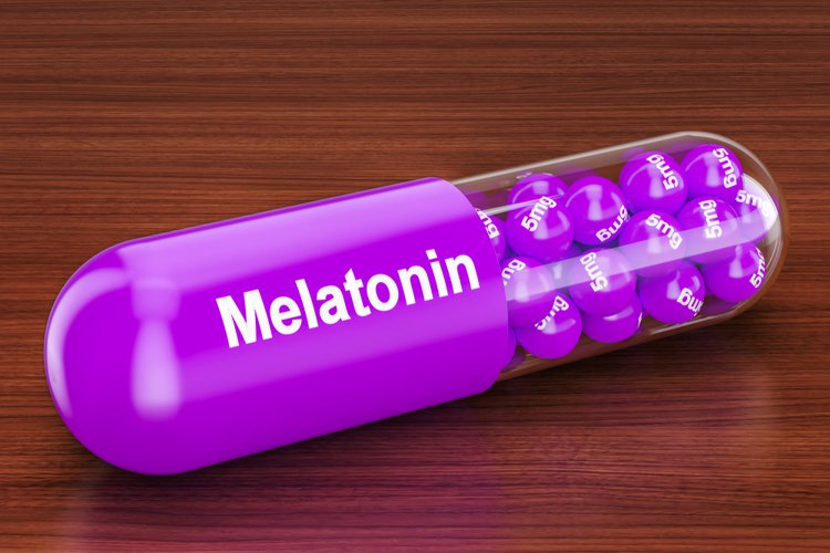 Bổ sung melatonin là cách giúp khắc phục tình trạng mất ngủ