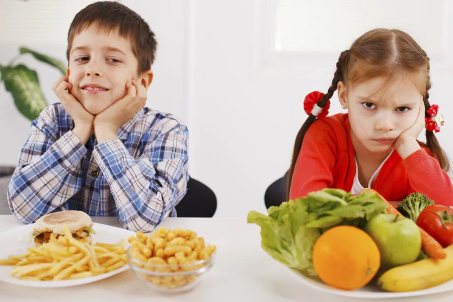 Chế độ ăn mất cân bằng chất dinh dưỡng khiến trẻ ăn nhiều mà không tăng cân