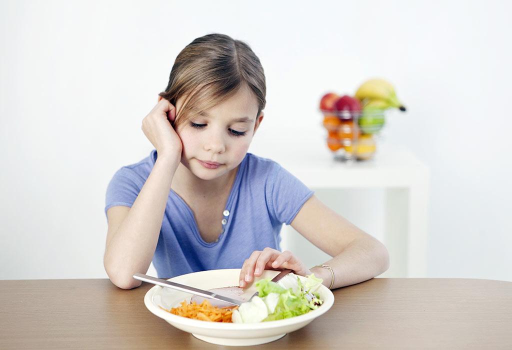 Các mẹo giúp đẩy lùi tình trạng trẻ biếng ăn là gì?