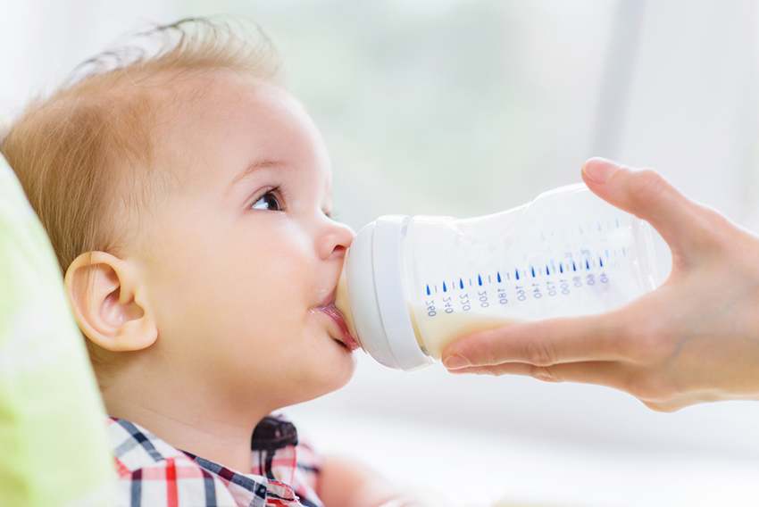 Lợi ích kỳ diệu của sữa non trên trẻ em