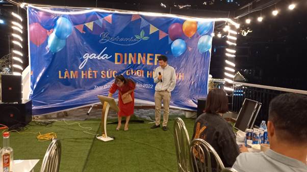 Một buổi tối gala đầy màu sắc, vui vẻ