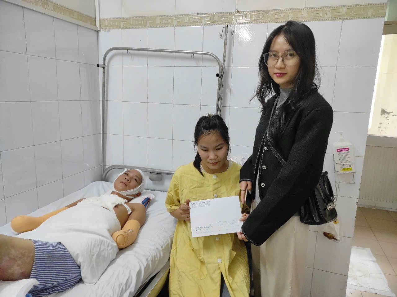 Hành trình nhân ái: Công ty Botania giúp đỡ một hoàn cảnh khó khăn